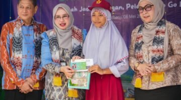 Bank Sampah “SIPALUI” Resmi Diluncurkan di SDN 3 Kemuning, Kini Siswa Bisa Menabung dari Sampah