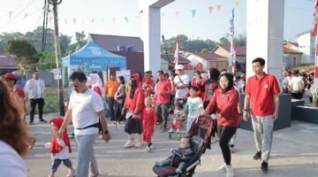 Semarak HUT ke-81 RI, Warga RT 40 BDS 3 Forest Hill Balikpapan Gelar Jalan Santai