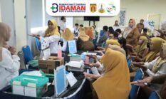 Gelar Pit Stop Pra Akreditasi, Lima Kareyawan Dapat Hadiah